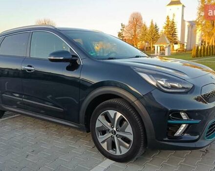 Киа Niro 2020 в Львове на Automoto.ua Синий Киа Niro, объемом двигателя 0 л и пробегом 149 тыс. км за 19900 $, фото 5 на Automoto.ua