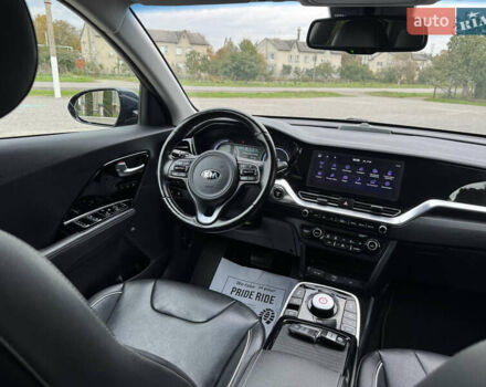 Синий Киа Niro, объемом двигателя 0 л и пробегом 156 тыс. км за 18900 $, фото 35 на Automoto.ua