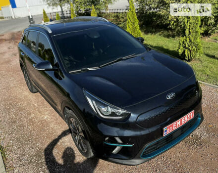 Синій Кіа Niro, об'ємом двигуна 0 л та пробігом 81 тис. км за 19699 $, фото 3 на Automoto.ua