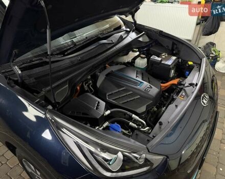 Синій Кіа Niro, об'ємом двигуна 0 л та пробігом 144 тис. км за 18799 $, фото 64 на Automoto.ua