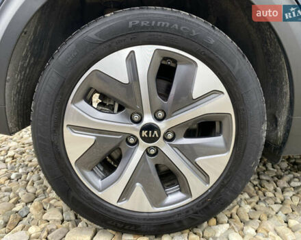 Синий Киа Niro, объемом двигателя 0 л и пробегом 119 тыс. км за 20800 $, фото 29 на Automoto.ua