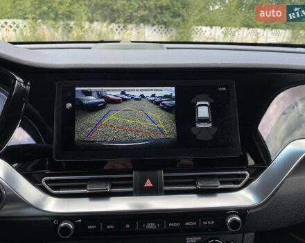 Синій Кіа Niro, об'ємом двигуна 0 л та пробігом 97 тис. км за 21950 $, фото 10 на Automoto.ua