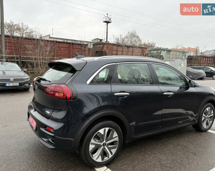 Синий Киа Niro, объемом двигателя 0 л и пробегом 125 тыс. км за 19600 $, фото 6 на Automoto.ua