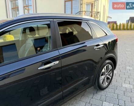 Синий Киа Niro, объемом двигателя 0 л и пробегом 78 тыс. км за 20950 $, фото 33 на Automoto.ua