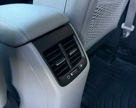 Синій Кіа Niro, об'ємом двигуна 1.58 л та пробігом 76 тис. км за 21300 $, фото 16 на Automoto.ua