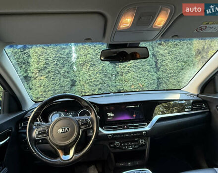 Синий Киа Niro, объемом двигателя 0 л и пробегом 131 тыс. км за 17999 $, фото 22 на Automoto.ua