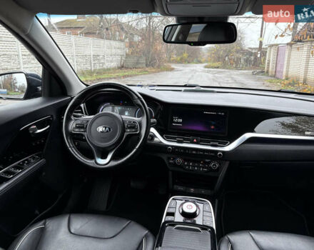 Синий Киа Niro, объемом двигателя 0 л и пробегом 115 тыс. км за 19900 $, фото 59 на Automoto.ua