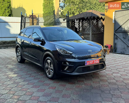 Синий Киа Niro, объемом двигателя 0 л и пробегом 170 тыс. км за 17999 $, фото 1 на Automoto.ua