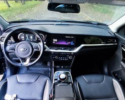 Киа Niro 2020 в Городке на Automoto.ua Синий Киа Niro, объемом двигателя 0 л и пробегом 135 тыс. км за 19856 $, фото 31 на Automoto.ua
