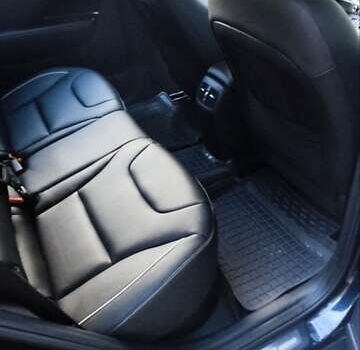 Киа Niro 2020 в Городке на Automoto.ua Синий Киа Niro, объемом двигателя 0 л и пробегом 135 тыс. км за 19856 $, фото 29 на Automoto.ua