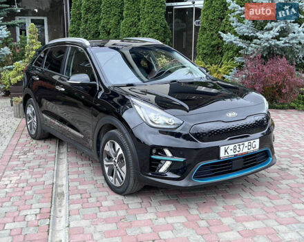 Синій Кіа Niro, об'ємом двигуна 0 л та пробігом 107 тис. км за 19200 $, фото 1 на Automoto.ua