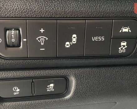 Синій Кіа Niro, об'ємом двигуна 0 л та пробігом 101 тис. км за 20950 $, фото 17 на Automoto.ua