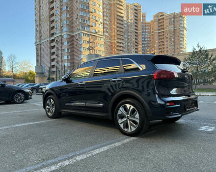 Киа Niro 2020 в Киеве на Automoto.ua Синий Киа Niro, объемом двигателя 0 л и пробегом 131 тыс. км за 17999 $, фото 10 на Automoto.ua