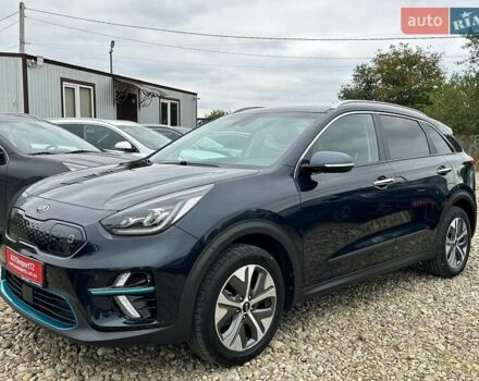 Киа Niro 2020 в Львове на Automoto.ua Синий Киа Niro, объемом двигателя 0 л и пробегом 117 тыс. км за 19900 $, фото 21 на Automoto.ua