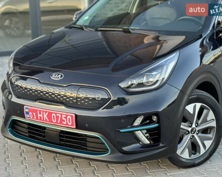 Синий Киа Niro, объемом двигателя 0 л и пробегом 130 тыс. км за 18900 $, фото 10 на Automoto.ua