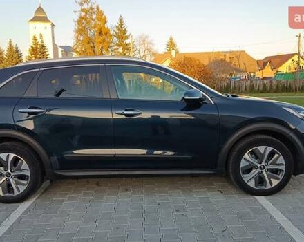 Киа Niro 2020 в Львове на Automoto.ua Синий Киа Niro, объемом двигателя 0 л и пробегом 149 тыс. км за 19900 $, фото 6 на Automoto.ua