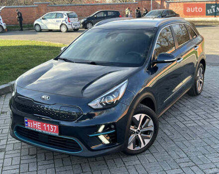 Синий Киа Niro, объемом двигателя 0 л и пробегом 92 тыс. км за 18799 $, фото 8 на Automoto.ua