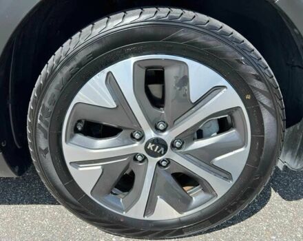 Синий Киа Niro, объемом двигателя 0 л и пробегом 32 тыс. км за 7800 $, фото 10 на Automoto.ua