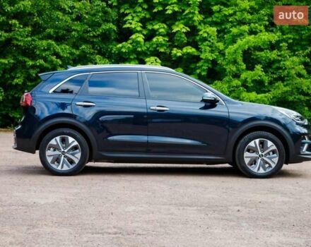 Синий Киа Niro, объемом двигателя 0 л и пробегом 99 тыс. км за 17950 $, фото 11 на Automoto.ua