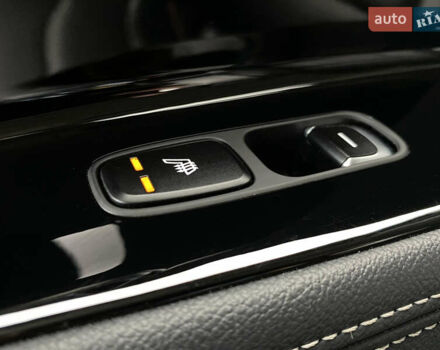 Синий Киа Niro, объемом двигателя 0 л и пробегом 119 тыс. км за 20800 $, фото 89 на Automoto.ua