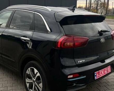 Синій Кіа Niro, об'ємом двигуна 0 л та пробігом 135 тис. км за 18750 $, фото 5 на Automoto.ua
