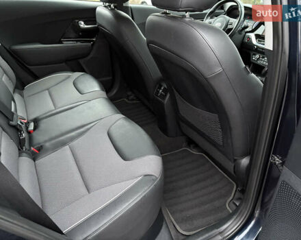 Синий Киа Niro, объемом двигателя 0 л и пробегом 125 тыс. км за 19600 $, фото 40 на Automoto.ua