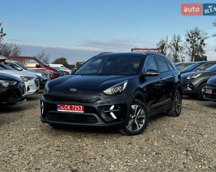 Синий Киа Niro, объемом двигателя 0 л и пробегом 76 тыс. км за 19999 $, фото 2 на Automoto.ua