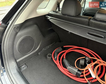 Синий Киа Niro, объемом двигателя 0 л и пробегом 101 тыс. км за 19900 $, фото 60 на Automoto.ua