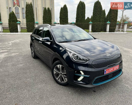 Киа Niro 2020 в Дубно на Automoto.ua Синий Киа Niro, объемом двигателя 0 л и пробегом 156 тыс. км за 19200 $, фото 19 на Automoto.ua
