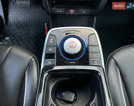 Синій Кіа Niro, об'ємом двигуна 0 л та пробігом 86 тис. км за 22200 $, фото 19 на Automoto.ua