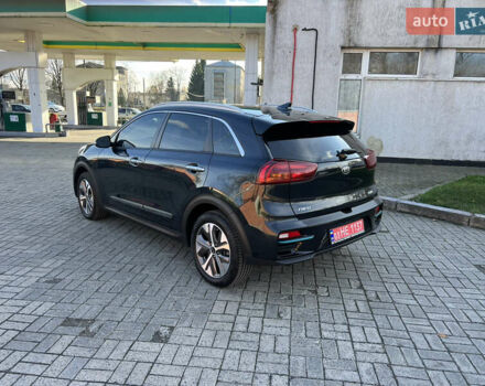 Синий Киа Niro, объемом двигателя 0 л и пробегом 92 тыс. км за 18799 $, фото 18 на Automoto.ua