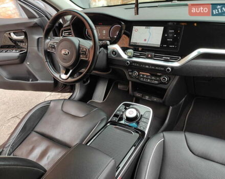 Синий Киа Niro, объемом двигателя 0 л и пробегом 131 тыс. км за 19500 $, фото 12 на Automoto.ua