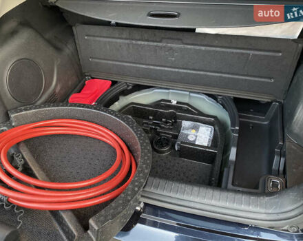 Синій Кіа Niro, об'ємом двигуна 0 л та пробігом 105 тис. км за 20300 $, фото 23 на Automoto.ua