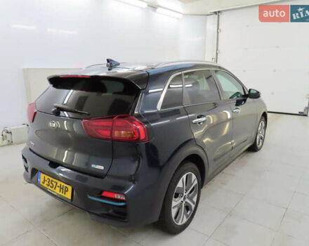 Синий Киа Niro, объемом двигателя 0 л и пробегом 112 тыс. км за 20800 $, фото 67 на Automoto.ua