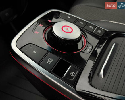 Синій Кіа Niro, об'ємом двигуна 0 л та пробігом 133 тис. км за 18900 $, фото 33 на Automoto.ua