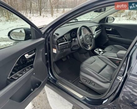 Синій Кіа Niro, об'ємом двигуна 0 л та пробігом 134 тис. км за 19300 $, фото 10 на Automoto.ua