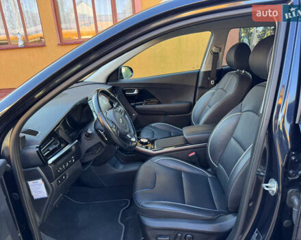 Синій Кіа Niro, об'ємом двигуна 0 л та пробігом 170 тис. км за 17999 $, фото 12 на Automoto.ua