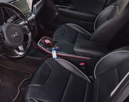 Синій Кіа Niro, об'ємом двигуна 0 л та пробігом 105 тис. км за 21193 $, фото 19 на Automoto.ua