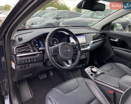 Синій Кіа Niro, об'ємом двигуна 0 л та пробігом 138 тис. км за 21200 $, фото 36 на Automoto.ua