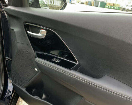 Синий Киа Niro, объемом двигателя 0 л и пробегом 104 тыс. км за 19150 $, фото 39 на Automoto.ua