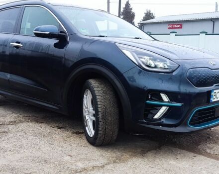 Синій Кіа Niro, об'ємом двигуна 0 л та пробігом 136 тис. км за 19480 $, фото 3 на Automoto.ua