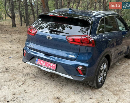Синий Киа Niro, объемом двигателя 1.58 л и пробегом 50 тыс. км за 20200 $, фото 4 на Automoto.ua