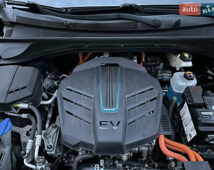 Синій Кіа Niro, об'ємом двигуна 0 л та пробігом 86 тис. км за 22200 $, фото 31 на Automoto.ua