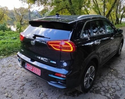 Киа Niro 2020 в Львове на Automoto.ua Синий Киа Niro, объемом двигателя 0 л и пробегом 135 тыс. км за 19870 $, фото 3 на Automoto.ua