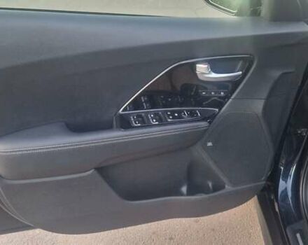 Синий Киа Niro, объемом двигателя 0 л и пробегом 151 тыс. км за 18300 $, фото 20 на Automoto.ua