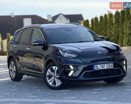Синий Киа Niro, объемом двигателя 0 л и пробегом 78 тыс. км за 20950 $, фото 4 на Automoto.ua