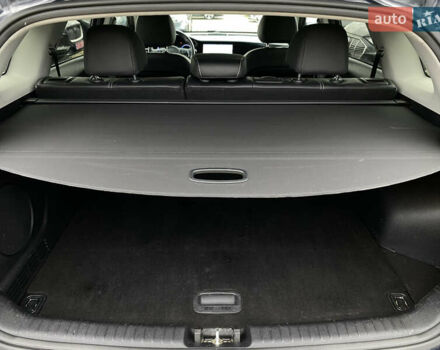 Синій Кіа Niro, об'ємом двигуна 0 л та пробігом 138 тис. км за 21200 $, фото 94 на Automoto.ua