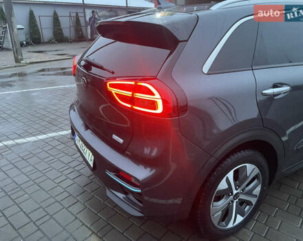 Синій Кіа Niro, об'ємом двигуна 0 л та пробігом 139 тис. км за 18500 $, фото 7 на Automoto.ua