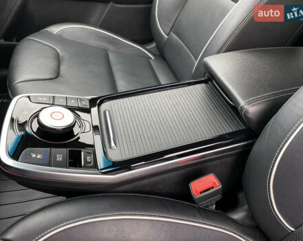 Синий Киа Niro, объемом двигателя 0 л и пробегом 119 тыс. км за 20800 $, фото 67 на Automoto.ua