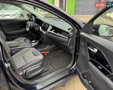 Синий Киа Niro, объемом двигателя 0 л и пробегом 63 тыс. км за 19990 $, фото 21 на Automoto.ua